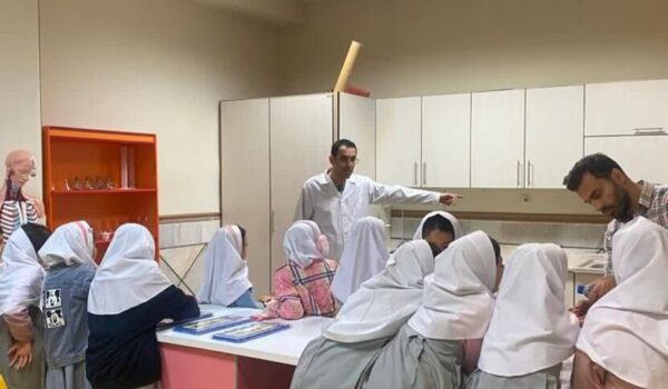 کارگاه علمی «شگفتی‌های علم در قلمرو کتاب» در کانون کرمانشاه