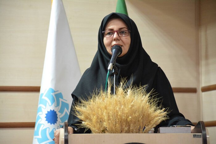 مدیرکل کتابخانههای عمومی استان کرمانشاه پریسا محمدی